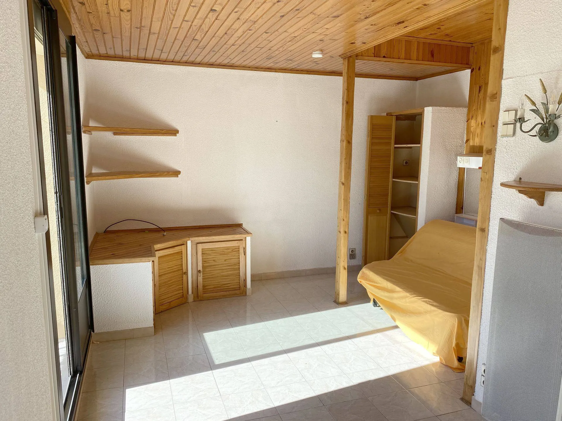 carnoux vente studio