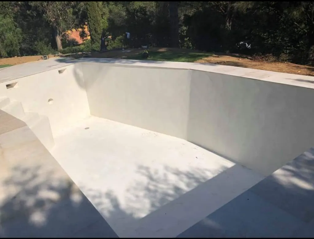 BÉTON CIRE PISCINE- DE TERRE DU MONDE VAR