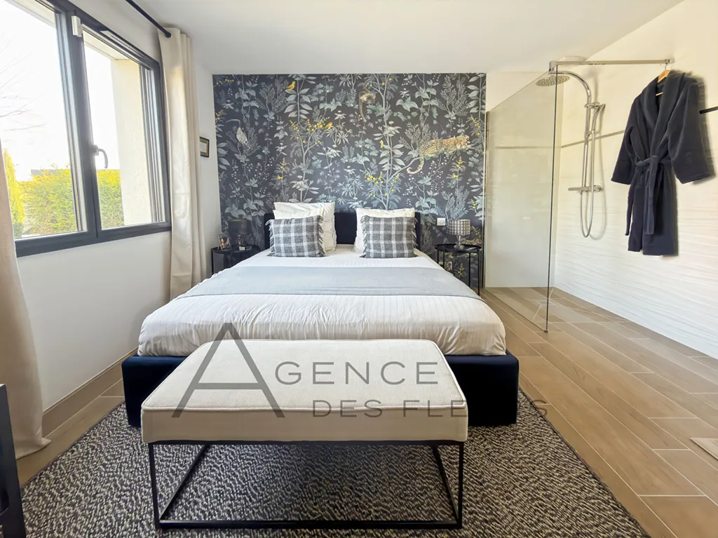 À vendre, très belle propriété contemporaine de 148 m² sur un terrain de 899 m² située sur la commune de La Londe 76500