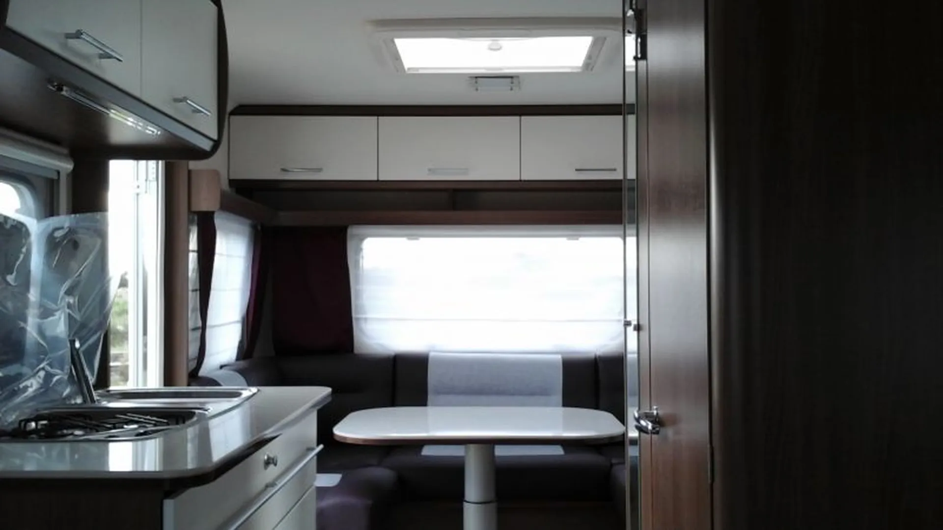 salon en u dans la sterckeman 480cp a grans 13450