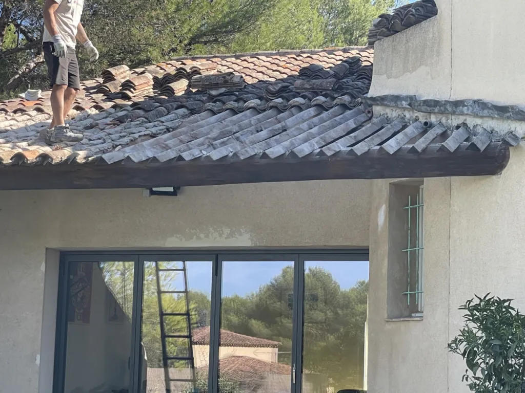 Changement d’une toiture de Auvent d’une maison sur Martigues