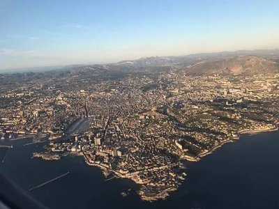 Aéroport de Marignane Aéroport Marseille-Provence, réservation chauffeur privé VTC