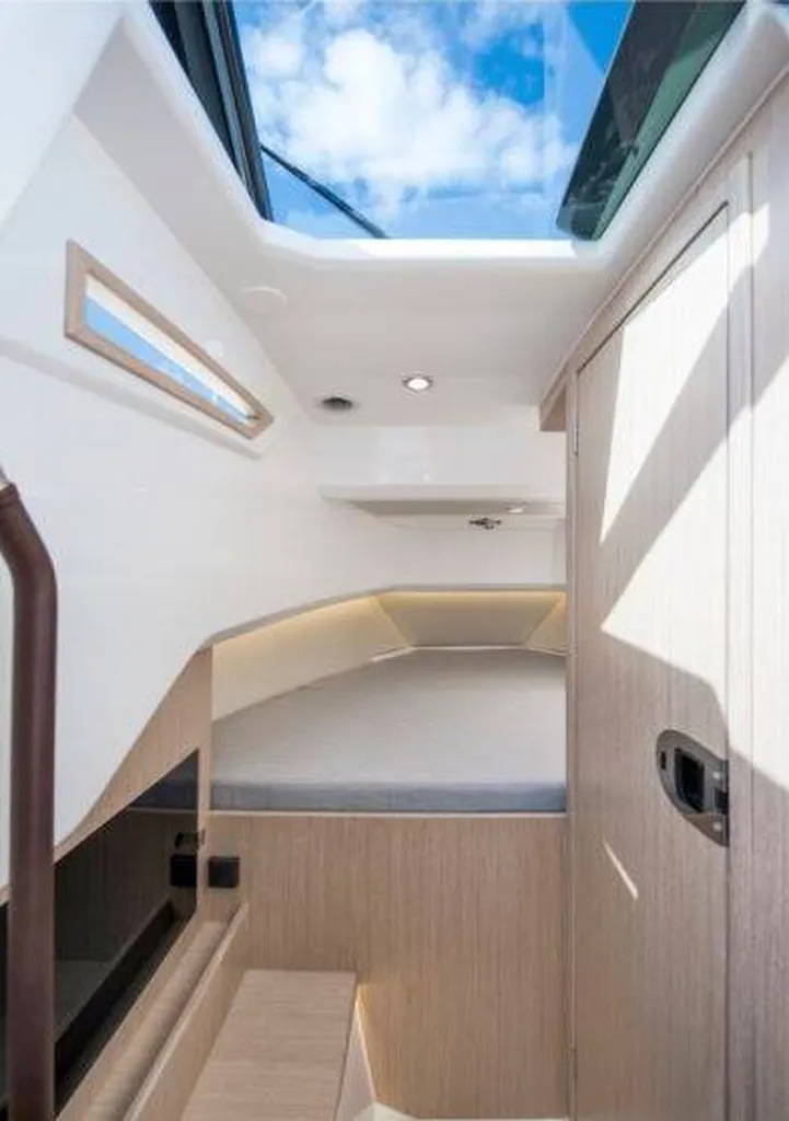 Bateau neuf avec cabine Dromeas 28 WA en vente à Bandol