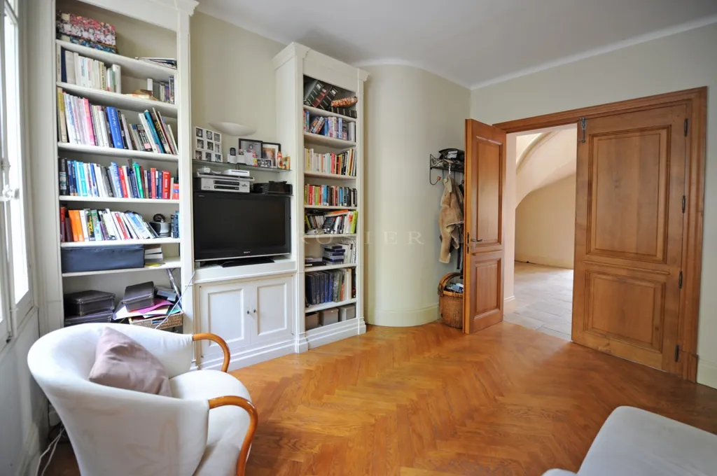 Propriété rare à Villeneuve les Avignon   à vendre