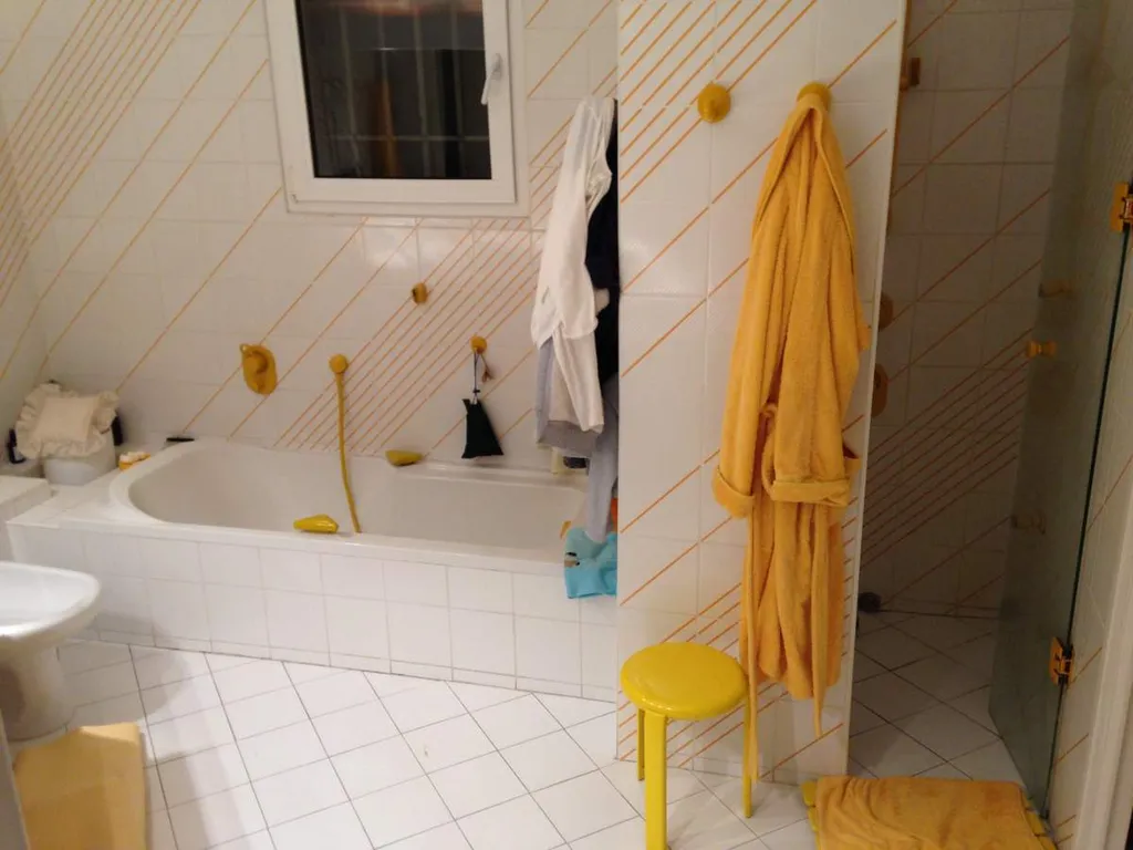 Salle de bains avant travaux - Rénovation d'une salle de bains à Salon de Provence 13300