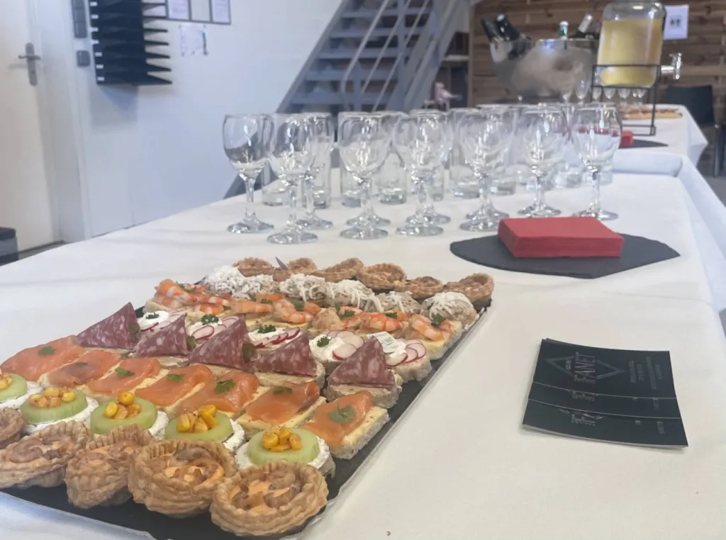 Traiteur buffet cocktail sur Yvetot : Prestation sur-mesure pour une entreprise de nettoyage
