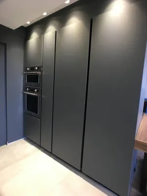 colonnes fenix avec gorges verticales lyon