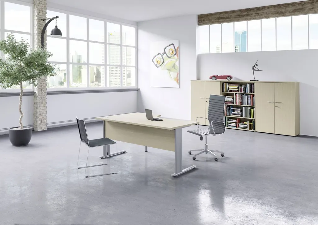 Bureau individuel avec fauteuil à Marseille