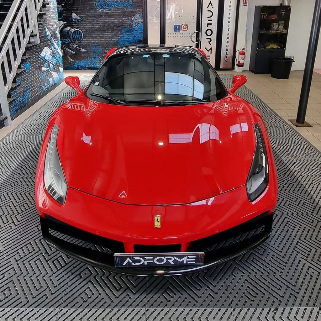 Ferrari 488 spider