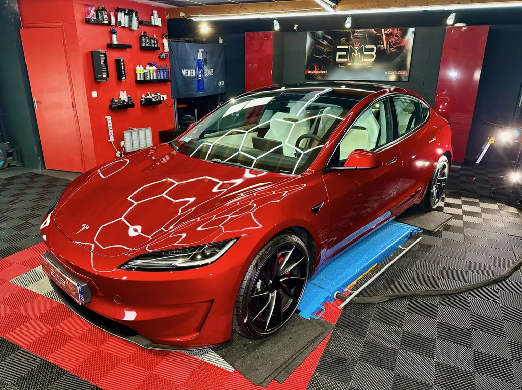 spécialiste du traitement céramique sur Tesla proche Brignais 