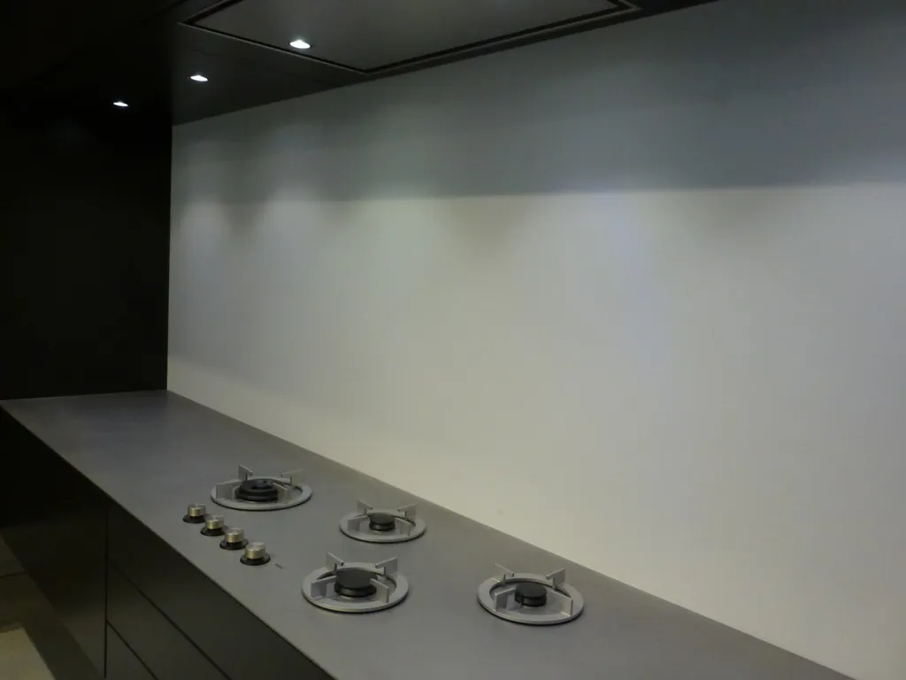 Bruleurs gaz individuels i-Cooking monté dans plan de travail inox laminé à chaud Méribel 