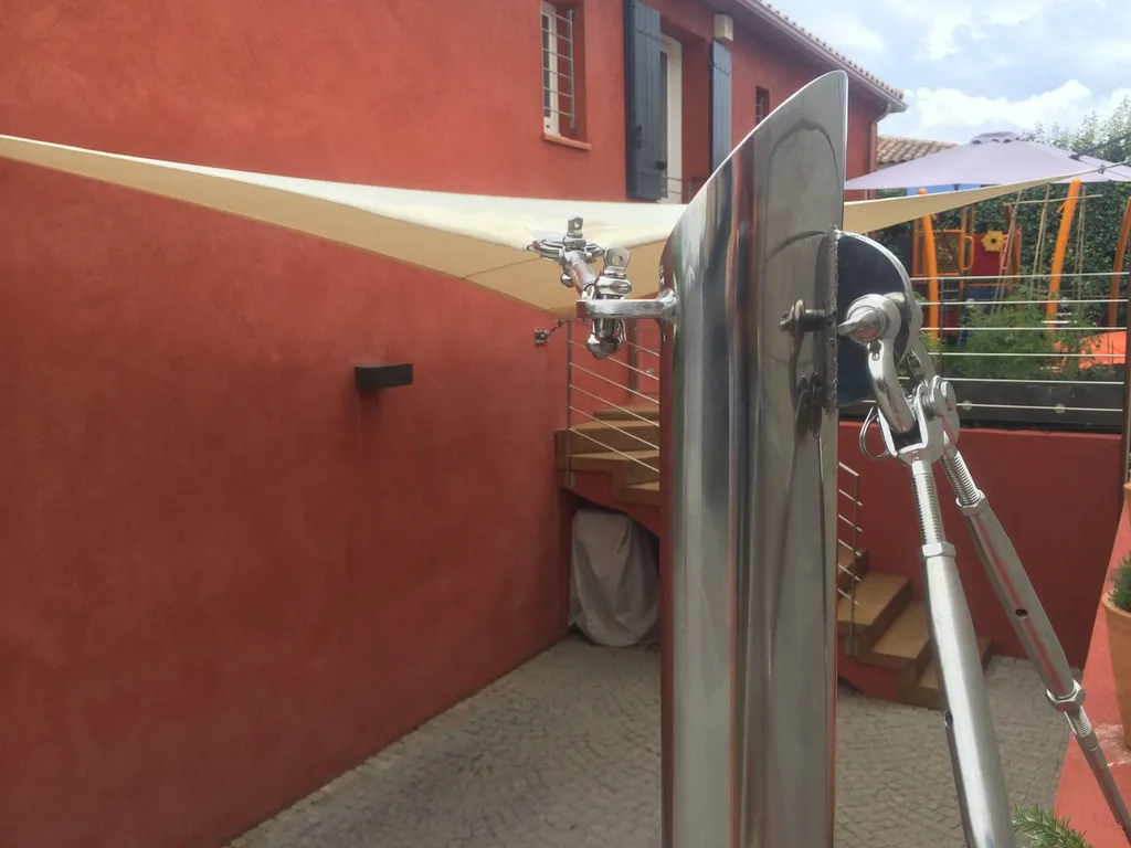 Voile d'ombrage sur mesure a cannes  dans les Alpes Maritimes 