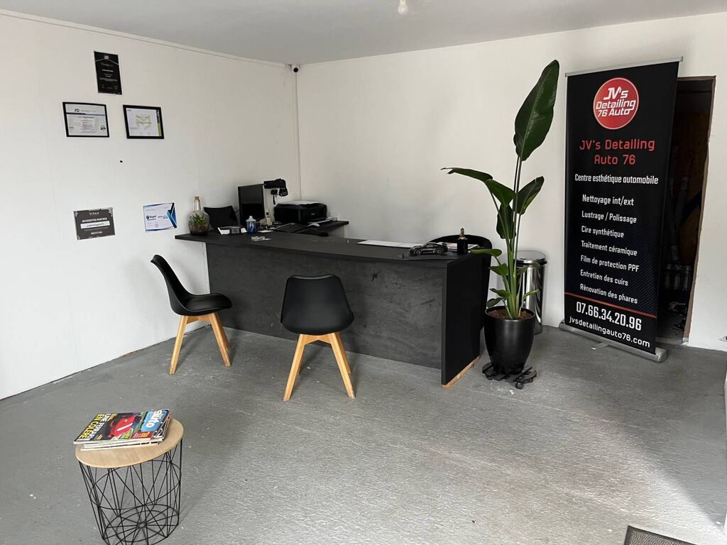 Exclusivité ! Local commercial à vendre à Sainte-Marguerite-sur-Duclair - Secteur recherché !