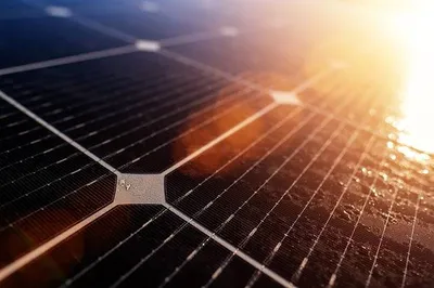 Améliorez l'efficacité énergétique de votre maison à Avignon avec des extensions solaires et réalisez des économies durables.