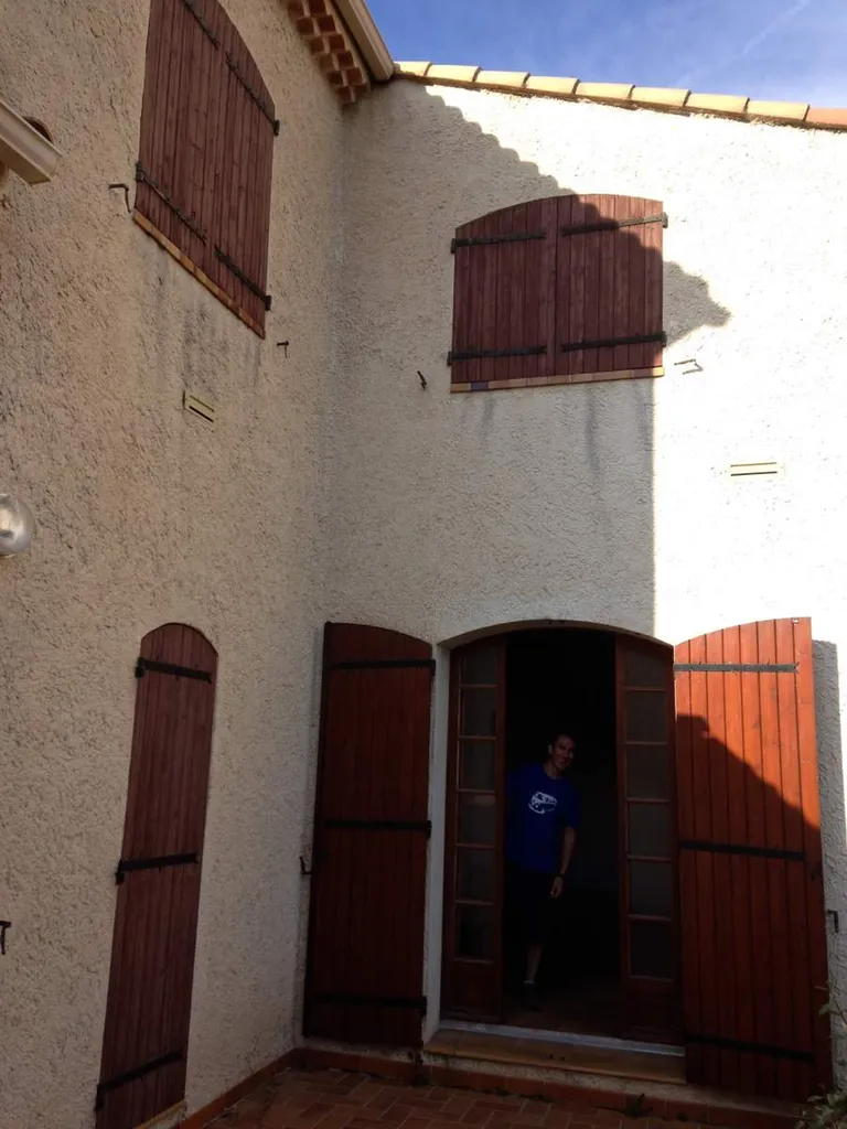 Agrandissement d'une ouverture extérieure dans une maison individuelle à salon de Provence 13300 - ouvertures initiales avant travaux