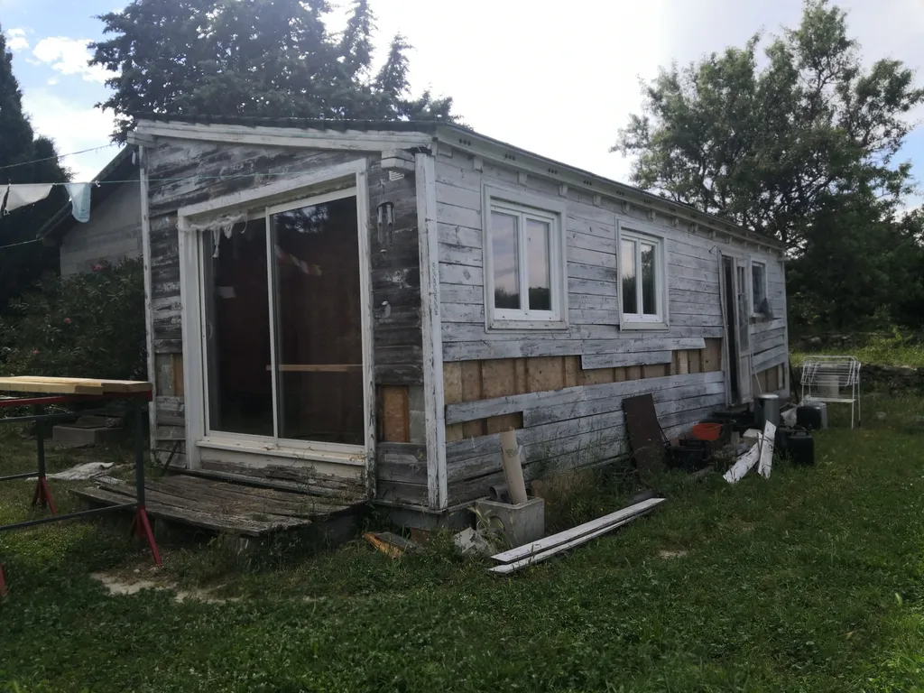 Avent travaux : Expert en rénovation d'ossature bois et pose de bardage en douglas pour moderniser votre habitat situé à Poussan.