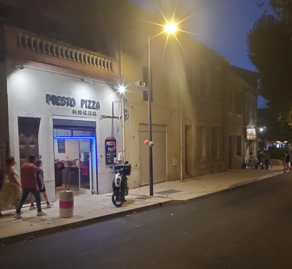 pizza au feu de bois centre ville salon de provence presto pizza salon