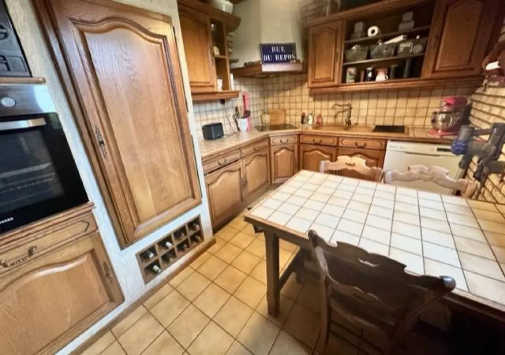 Maison familiale de 96 m² édifiée sur 625 m² de terrain sur la commune de ST AUBIN LES ELBEUF