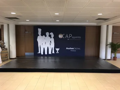 Location scène pour les concours des CAP Apprentis du Lycée Hôtelier François Rabelais à Auchan Dardilly