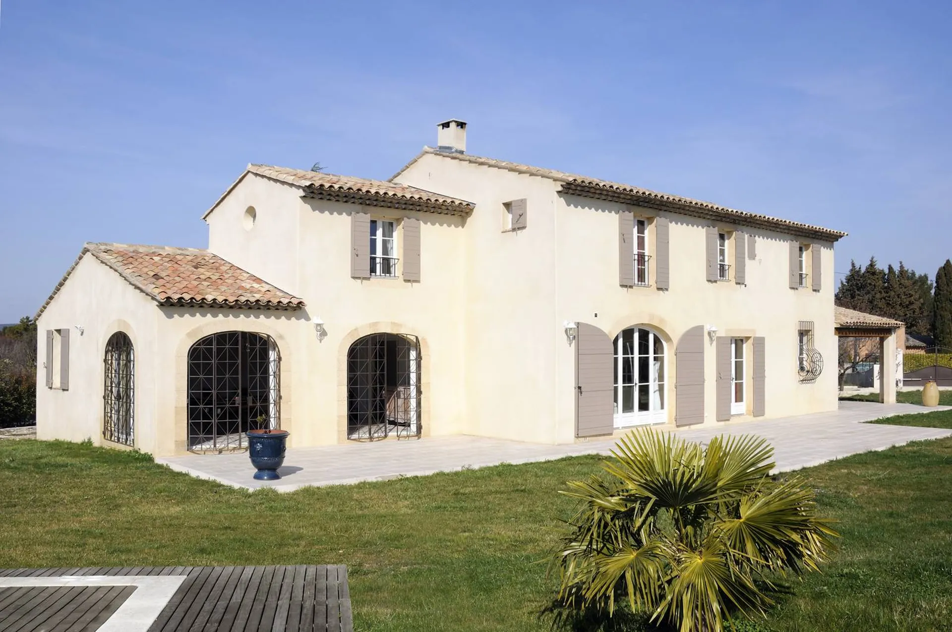 Constructeur de maison d'architecte sur mesure à Salon de Provence 