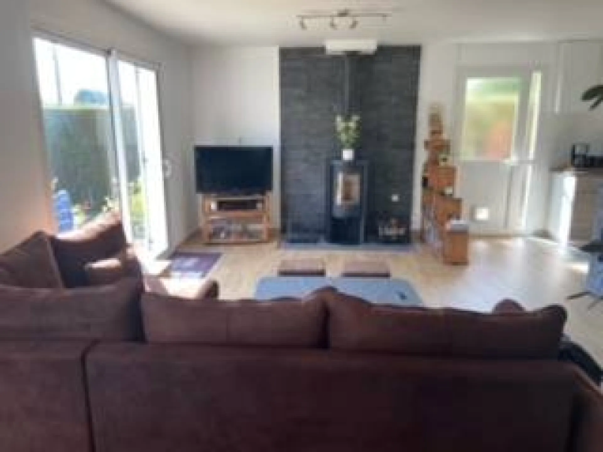 A acheter très beau pavillon de 130m² sur 865m² de terrain cloas avec garage sur la commune de SAINT OUEN DU TILLEUL 27670