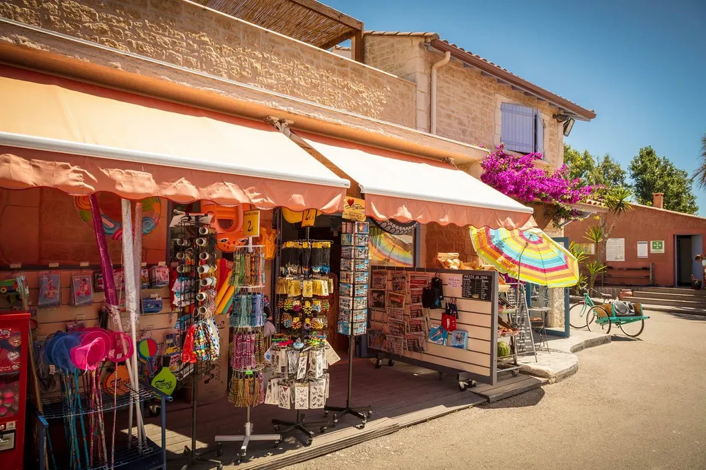location bord de plage en mobil home climatisé pour  4 personnes  à Valras