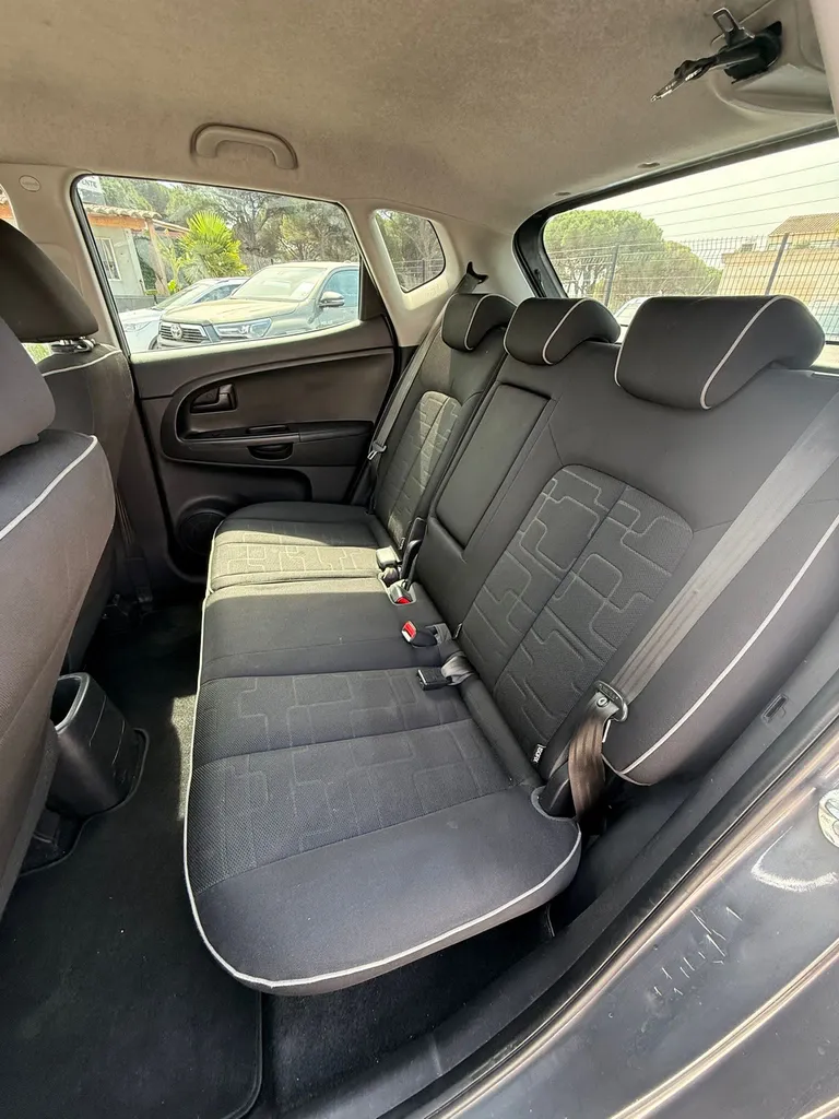 KIA VENGA 1.4L CRDI 90CV BOÎTE 6 vitesse