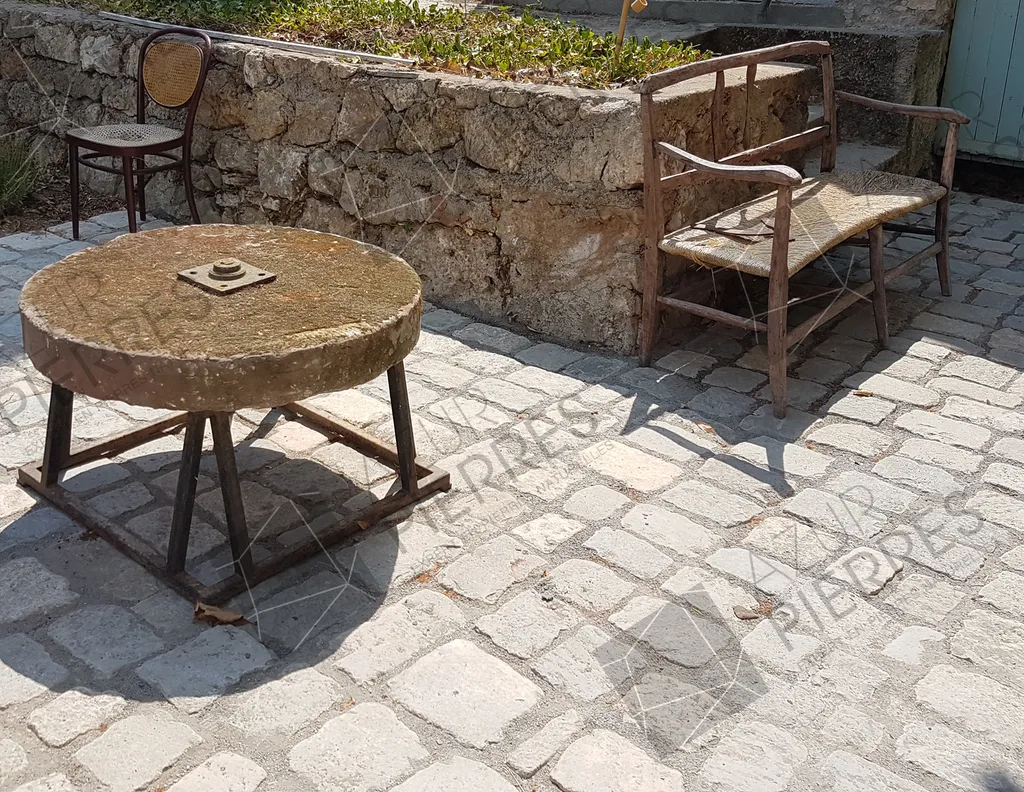 fournisseur de pavé ancien de récupération cote d'azur