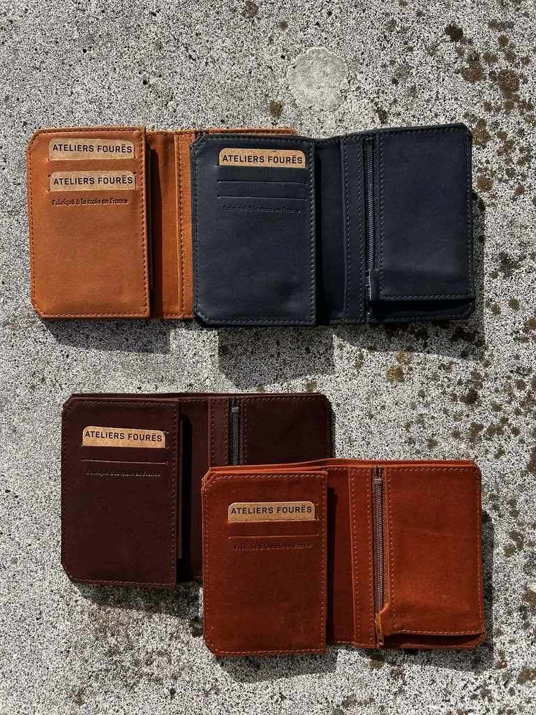 Portefeuille en cuir Ateliers Fourès chez Evasion à Eu