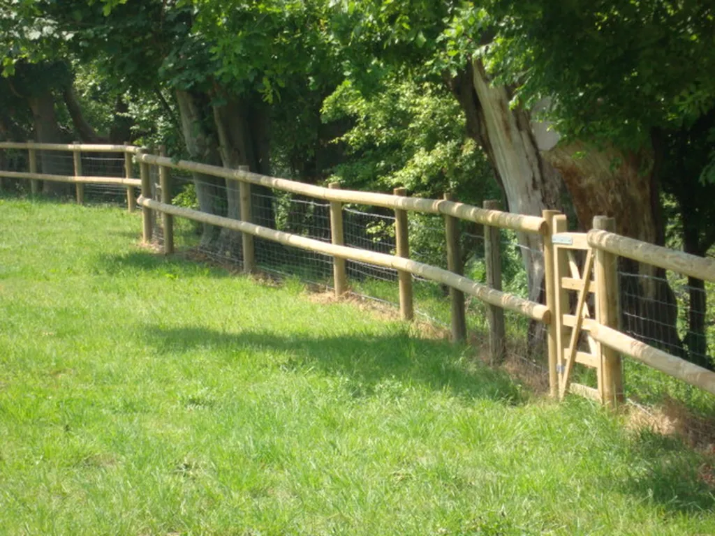 Installation de Clôture Périphérique de Jardin et Pose de Solutions Décoratives pour la Sécurité des Enfants au Havre et son Agglomération en Seine-Maritime 76