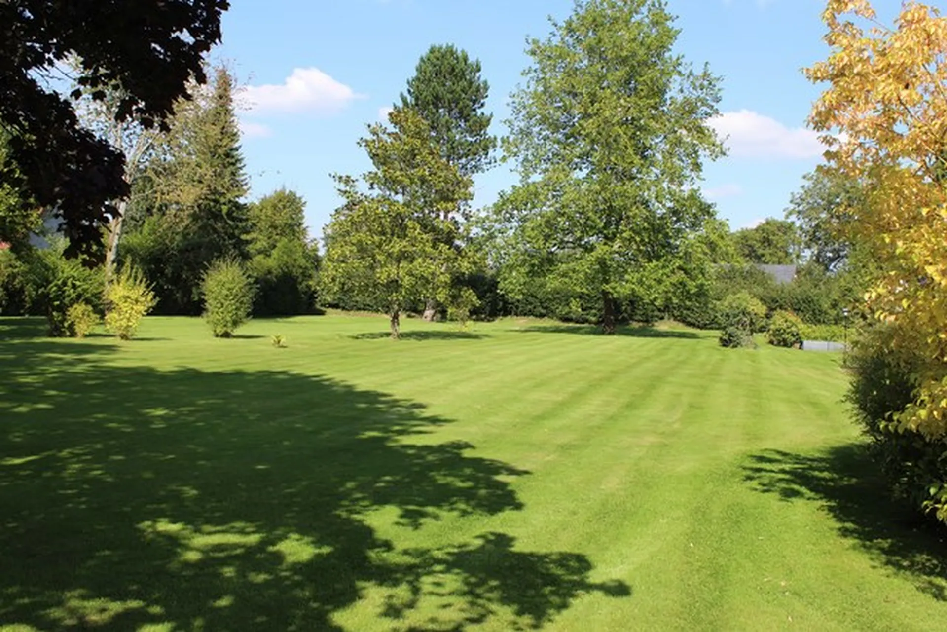 En vente propriété de style normande proche de cormeilles eure 27260