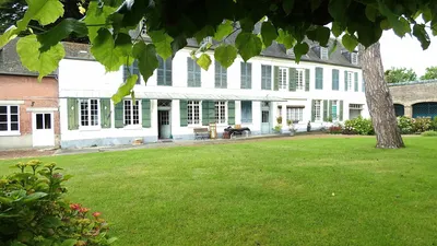 SOUS OFFRE  Demeure sur Parc