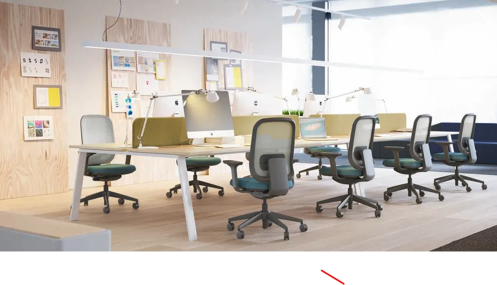 Open Space avec fauteuils Alaia Sokoa à Paris 