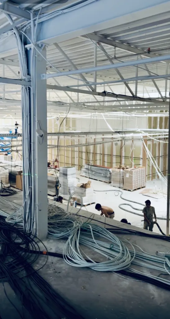 Installation de Système de Sécurité Incendie dans un commerce de grande surface située a Plan-De-Campagne Mise en conformité du SSI dans un ERP dans les Bouches-Du-Rhône