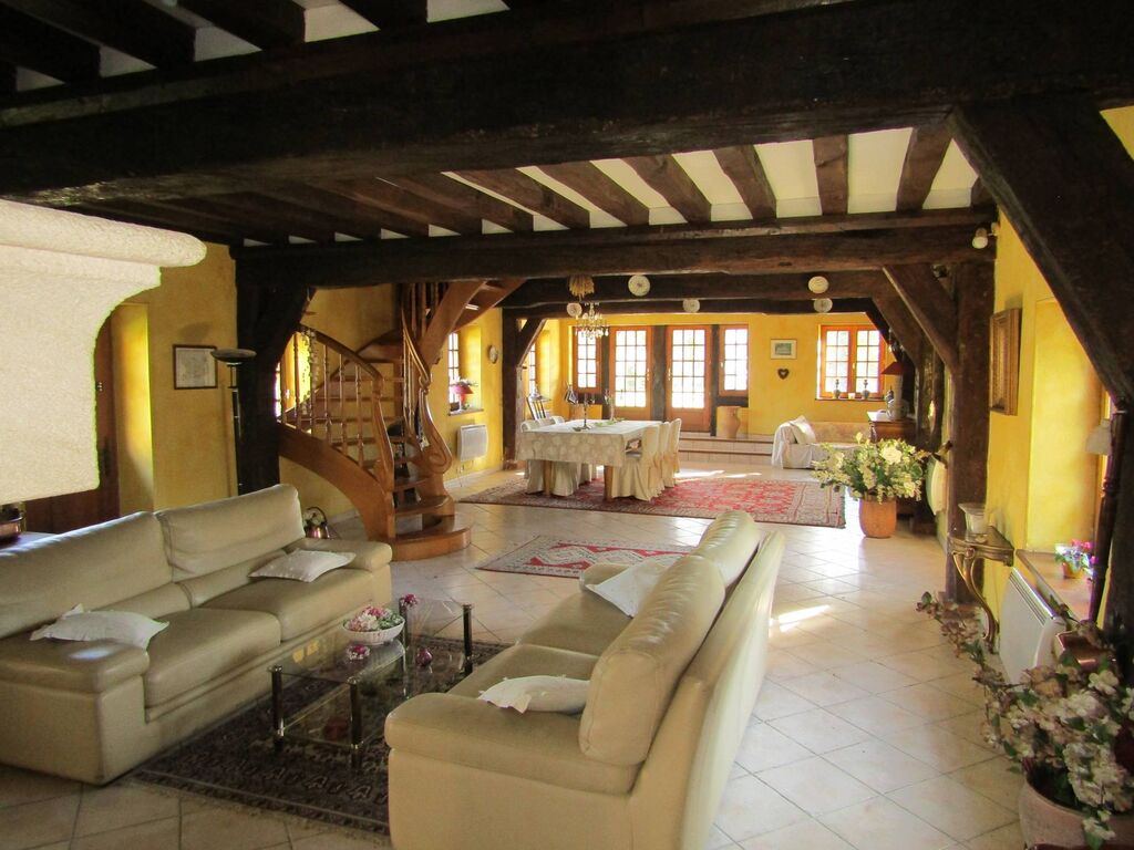 MAISON NORMANDE, Région Cormeilles, Calvados 14.