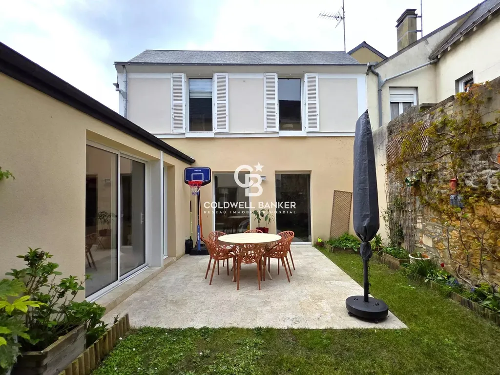 maison idéale famille à vendre avec dépendance ou espace ado indépendant en centre ville du mans