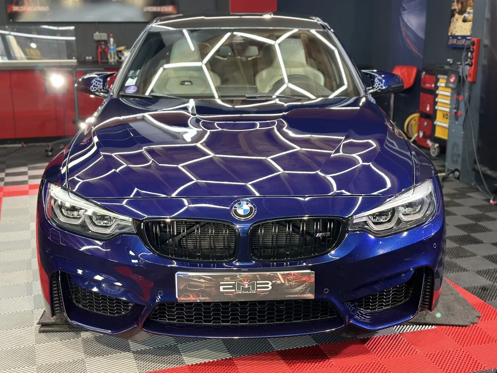 Detailing auto lyon traitement céramique carrosserie BMW M3