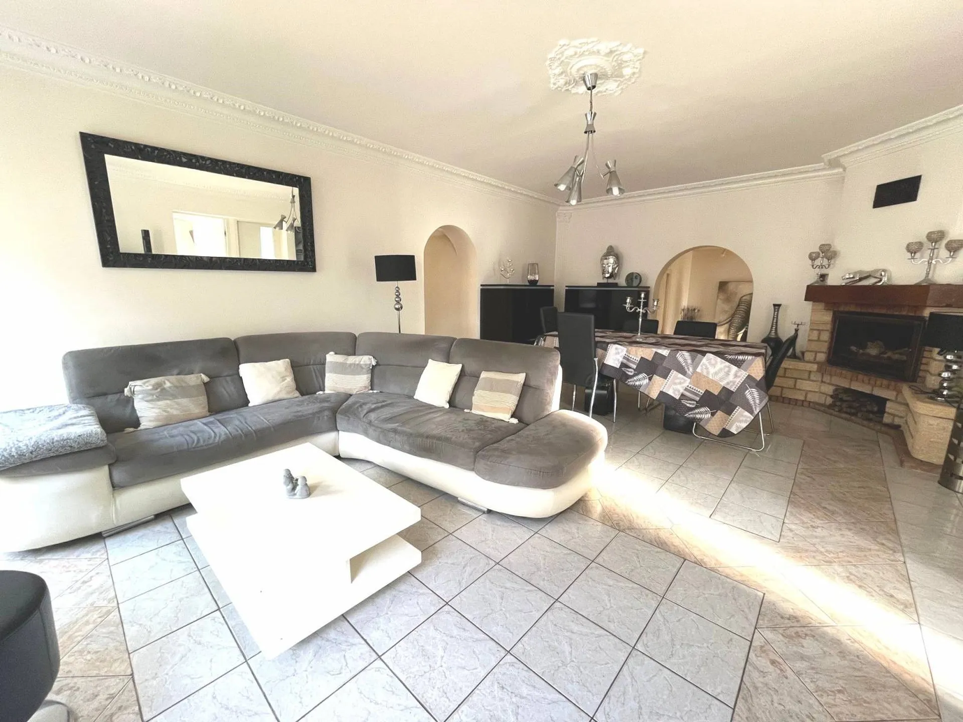 maison à vendre roquefort la bedoule terrain plat