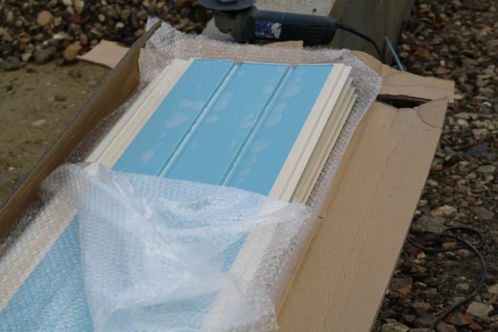 Choisir le système d'évacuation des eaux pluviales pour une maison neuve à Bagnols sur Cèze dans le Gard