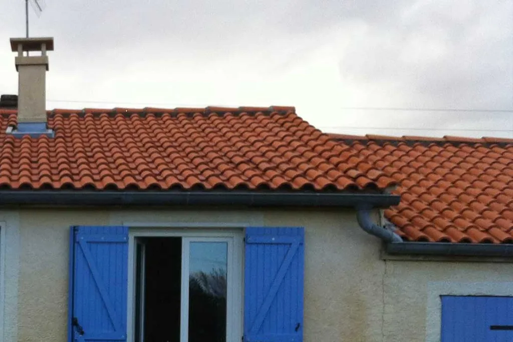 Rénovation de toiture à Roquettes près Toulouse par un couvreur professionnel et spécialisé en toiture durable et étanche