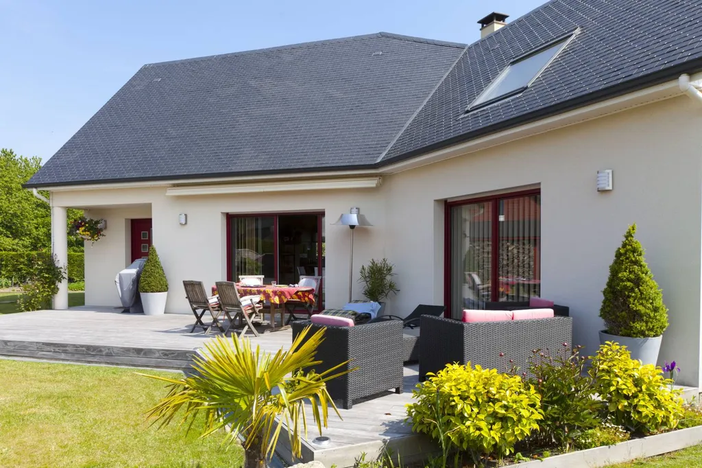 Construction d’une maison en boomerang en ardoise naturelle proche du Havre 76