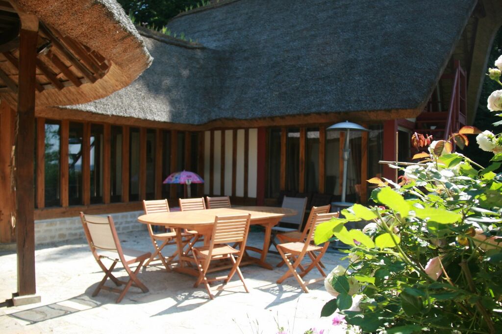 Pont l'Evêque Pays d'Auge Calvados 14