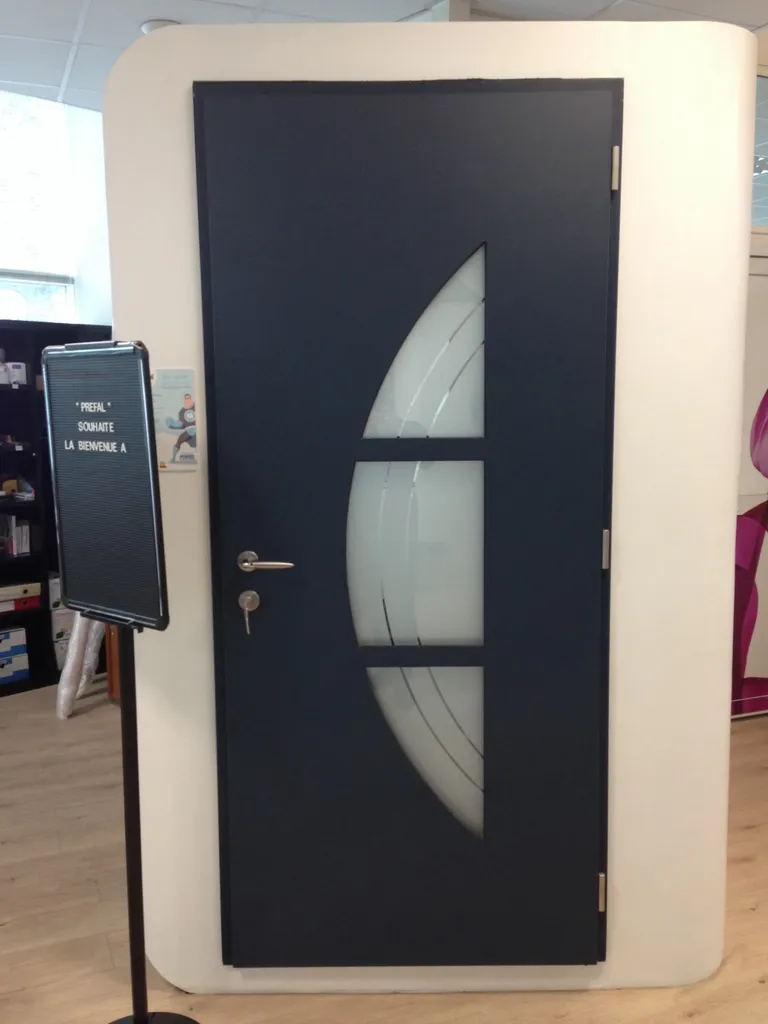 Porte d'expo chez Préfal sur Martigues