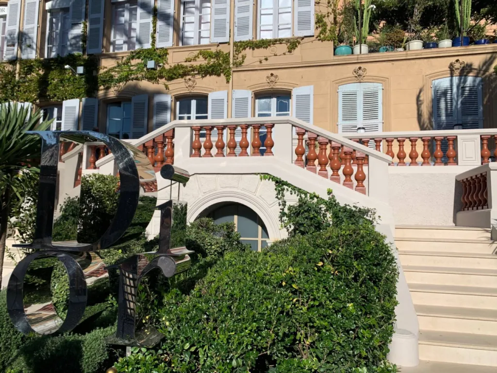 Boutique CHRISTIAN DIOR - ST TROPEZ 