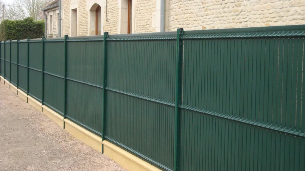 Poseur de lames PVC dans le Calvados 14