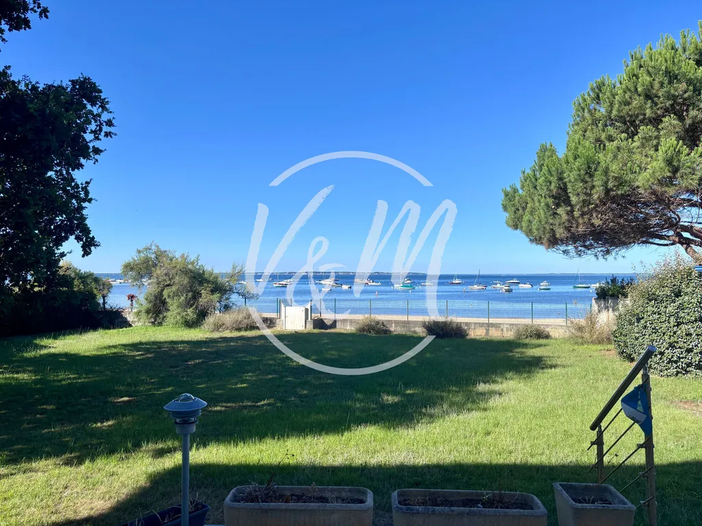 Maison 7 pièces 270 m² · à Biganos · 270 m² · 2 496 000 €