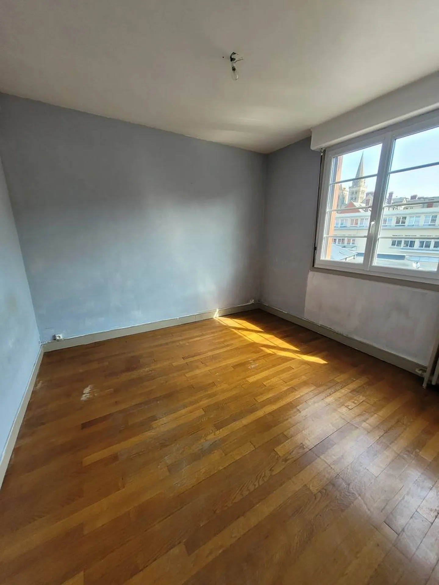 Appartement avec balcon Centre-ville LISIEUX