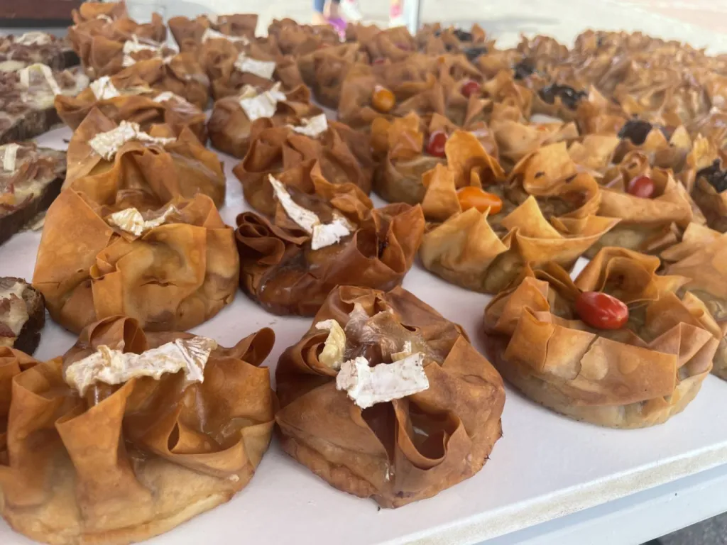 Boulangerie Fanet : pains, quiches et feuilletés maison au marché nocturne de Terres de Caux