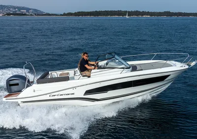 Location Jeanneau Cap Camarat 7.5 WA S3 2025 day-boat 7,37 m cabine double à La Londe les Maures