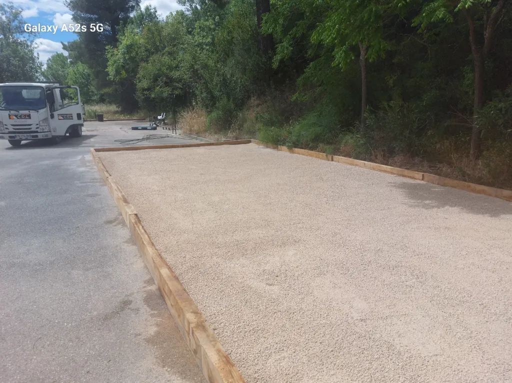 Création d'un terrain de pétanque sur Aix-en-Provence